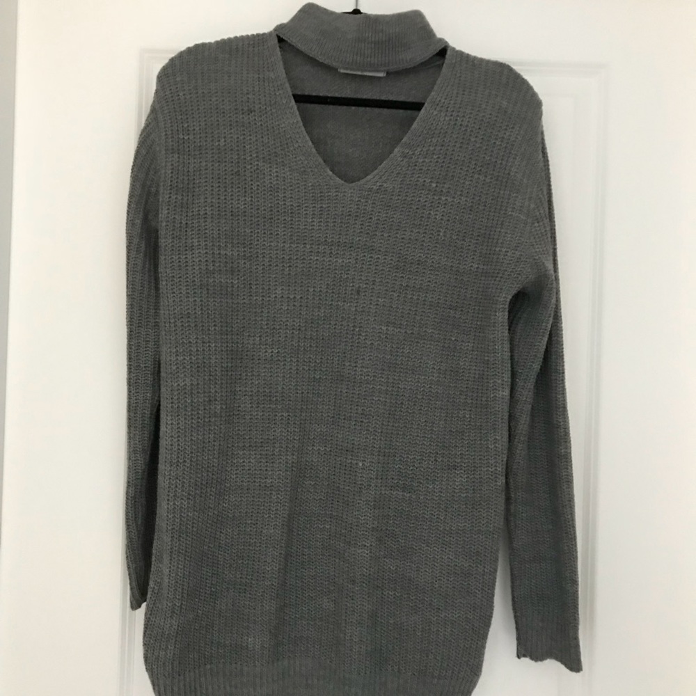Glamorous V neck collared sweater